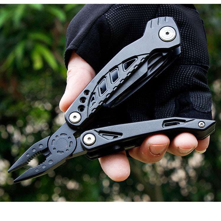 Outdoor Multifunktionswerkzeug aus Edelstahl 7-in-1 Multitool schwarz