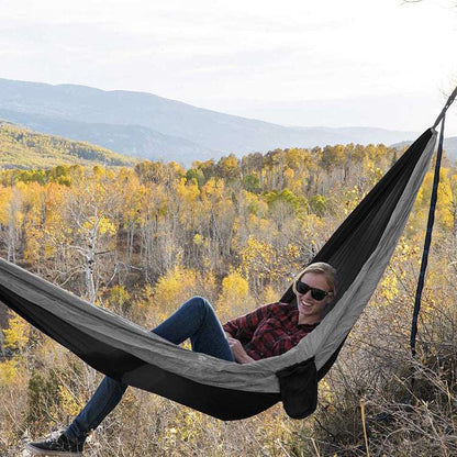 hängematte für 150 kg Outdoor Camping Hängematte Grau Schwarz 150kg Traglast – clever-outdoor.de