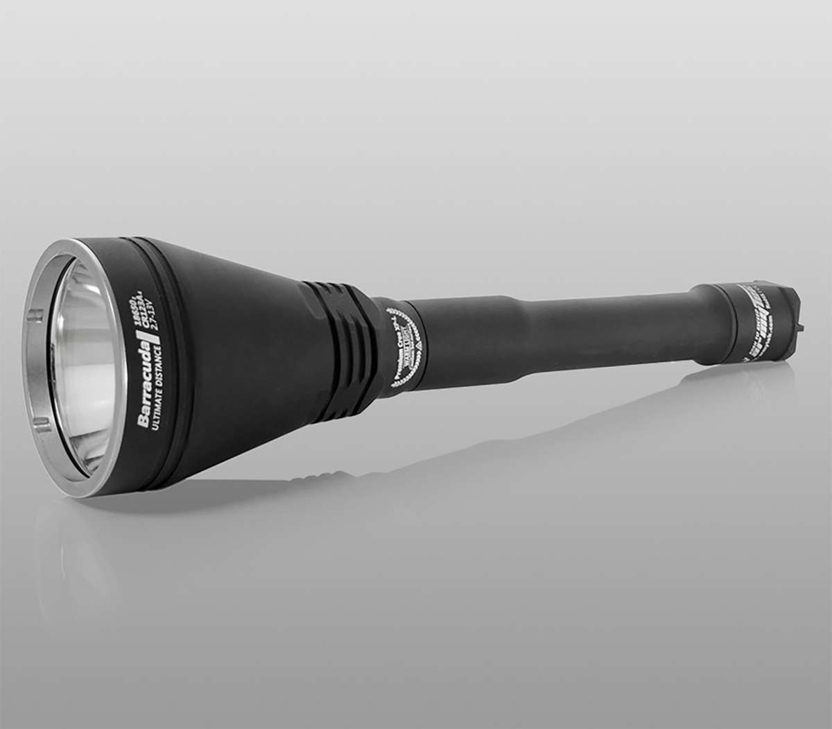 Armytek Barracuda Pro v2 White Outdoor Taschenlampe schwarz